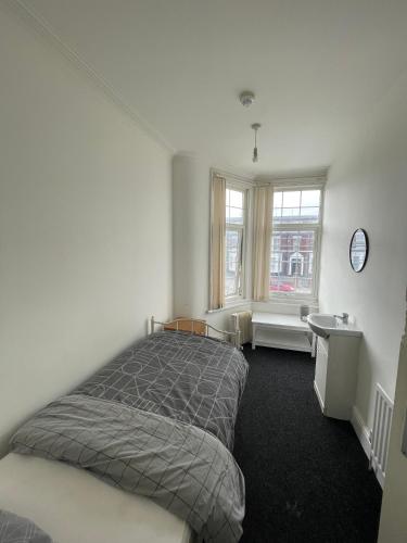 Southfiled road in มิดเดิลสโบรห์