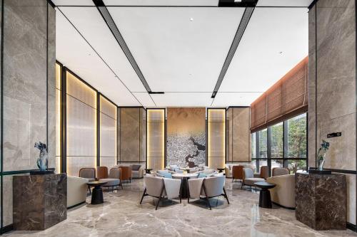 Grand Mercure Wuhan International Expo Center in Zhuankou Economic Development Zone