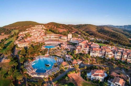 Appartement Cap Esterel 4/5 personnes in Le Dramont