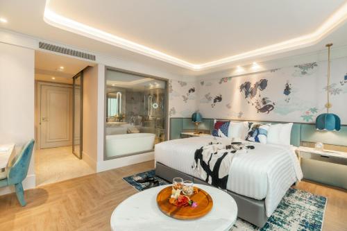 room detail thumbnail 0