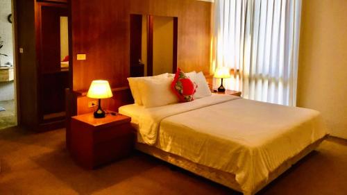 3BR Condo in Rawai, Phuket with Exclusive Beach, Ban Saiyuan (1) (photo 10)