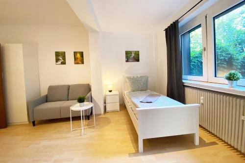 Modern & Chic Apartments with Terrace or Balcony 3