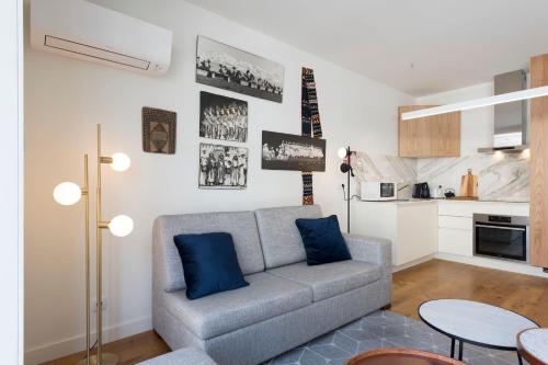 Contemporary Flat near São Bento by LovelyStay, Porto (foto 8)