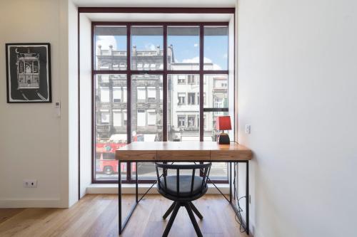 Contemporary Flat near São Bento by LovelyStay, Porto (foto 10)