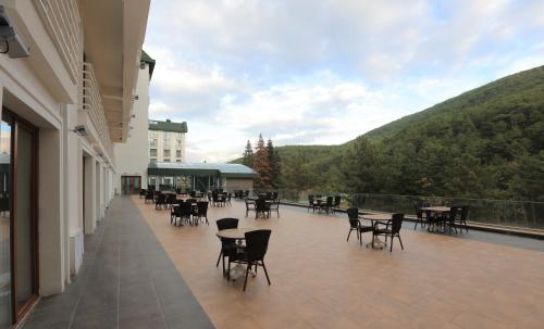 Balkons/terase, Cam Thermal Resort Hotel & Spa in Kızılcahamam