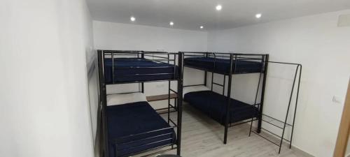 . Welcoming Apartment in Igualada - 65.2 m² - 8 people