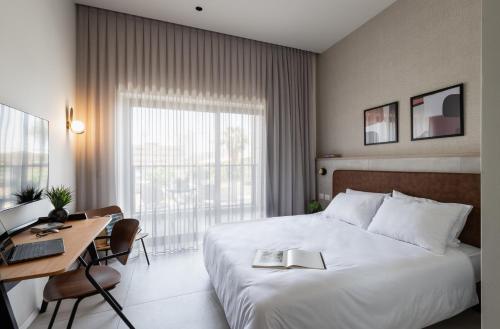 Tayo Studios & Apartments in Bat Yam