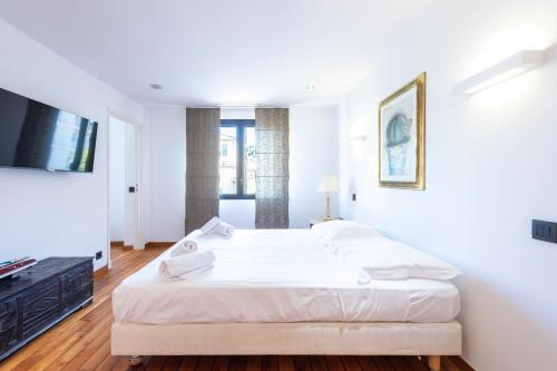 Duplex Walking from the Beach