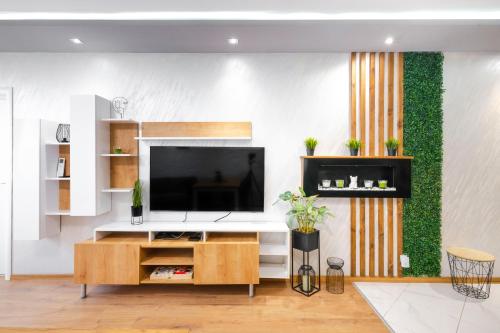 Feel Right at Home - Bright and Modern Apartment by Flat Mаnager, Sofia (Foto 9)