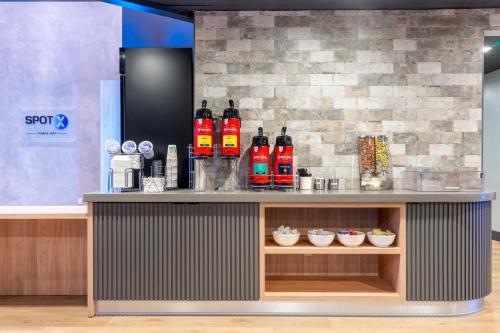 SPOT X Hotel Tampa - Wesley Chapel by The Red Collection in Wesley Chapel, USA