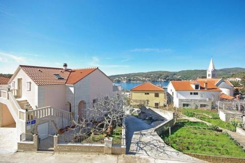 A szálláshely kívülről, Apartments Villa Rose - Two-Bedroom Apartment with Sea View Terrace in Sumartin