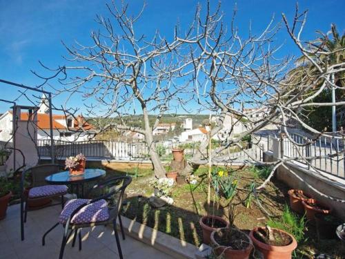 Létesítmények, Apartments Villa Rose - Two-Bedroom Apartment with Sea View Terrace in Sumartin