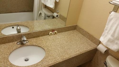 Residents Suites Liberty - image 13