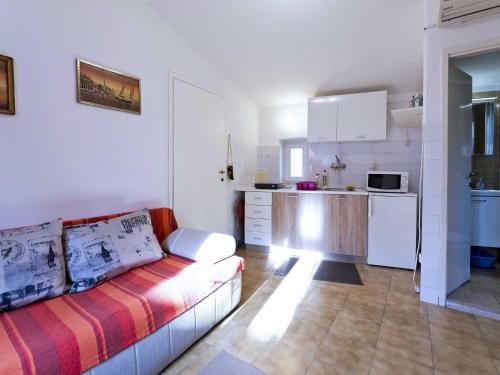 Apartment Niki - One-Bedroom Apartment with Balcony A2 1 5