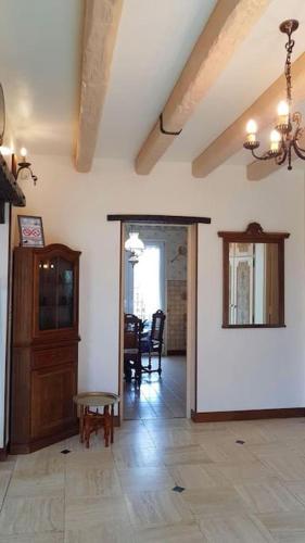 Gîte La Châtelaine 4 Épis (Gite La Chatelaine 4 Epis) in Les Molieres (Ile-de-France)