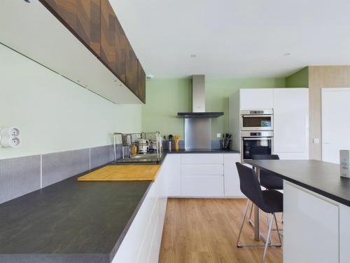 Maison pour 6 adultes avec piscine - image 5