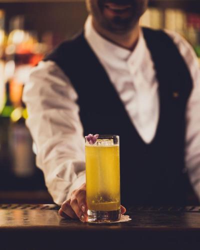 Hôtel Balzac - image 4