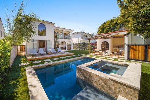 Bella Villa, Los Angeles