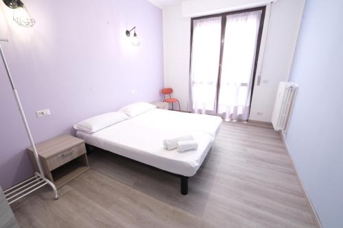 Hostel 3, Milan