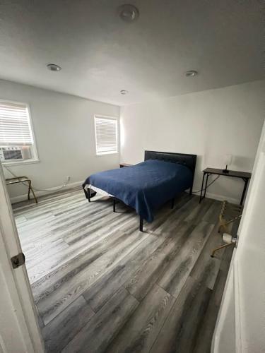 Little Bettys Cottage in Torrance, USA