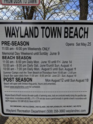 Spacious 4 bedroom home with large yard in Natick (MA)