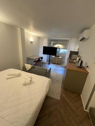 The new studio Florentin in Trung tâm thành phố Tel Aviv