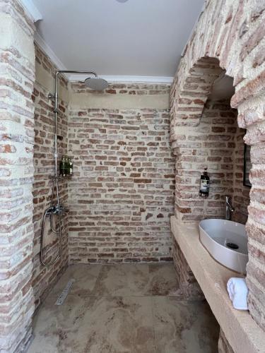 Suite with Sea View image 1