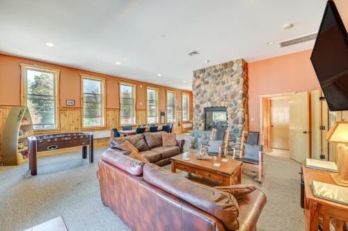 Chestertown Retreat with Fire Pit, Near Gore Mtn! in Chestertown, USA