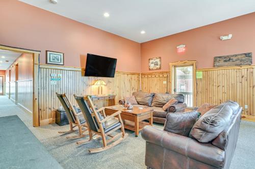 Chestertown Retreat with Fire Pit, Near Gore Mtn! in Chestertown, USA