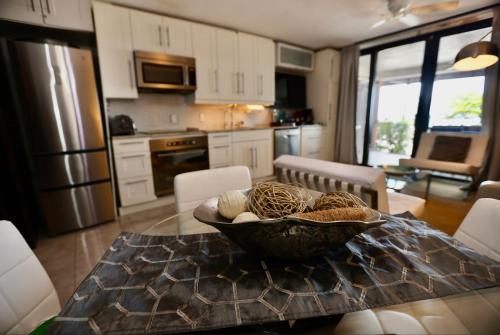 Ocean Front Sapphire del Mar B-107 in Red Hook