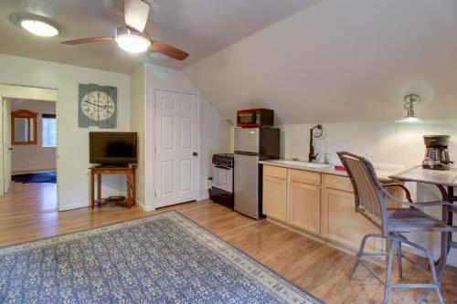 1 Mi to Rainbow Lake Wooded Retreat with Deck!