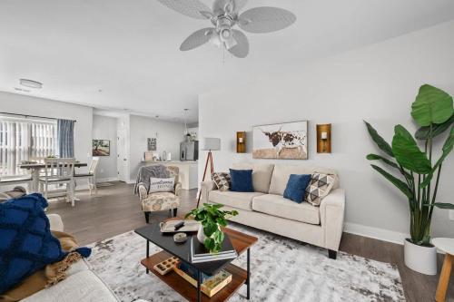 Brand New 2 Bedroom Condo in Bettendorf, USA