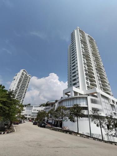 Seaview Vacation Condo 3R3B 8Pax