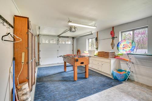 Country Escape: Log Cabin Near Kentucky Lake! in Lake City (KY)