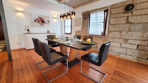 設施, Gemütliches Altbau-Loft mit Kamin und Parkplatz (Gemutliches Altbau-Loft mit Kamin und Parkplatz) in 巴特腓特烈斯哈爾