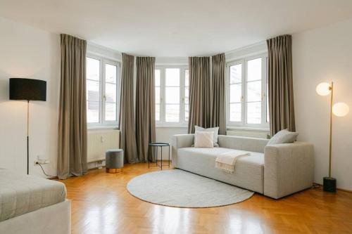 Hip APT perfect for 4 or 6, great district, metro, Вена (фото 3)