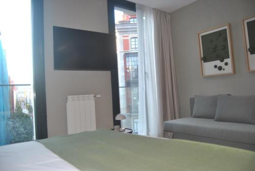 ZALLE OVIEDO SUITES - image 2