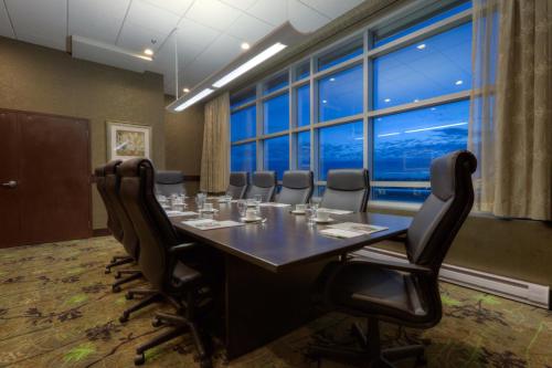 Holiday Inn Saskatoon Downtown By IHG - 회의실/연회장
