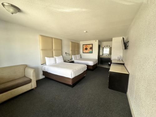 The New Pioneer Room Type - Double Room with Two Double Beds