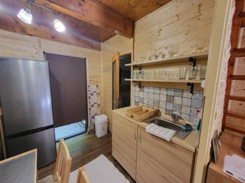 Kitchen, Odin Cabin in Telkibanya