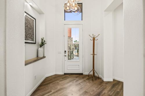 Breakfast Club 100K Game Room Breakfast Club 100K Game Room