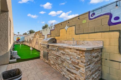 Breakfast Club 100K Game Room Breakfast Club 100K Game Room