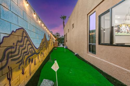 Breakfast Club 100K Game Room Breakfast Club 100K Game Room