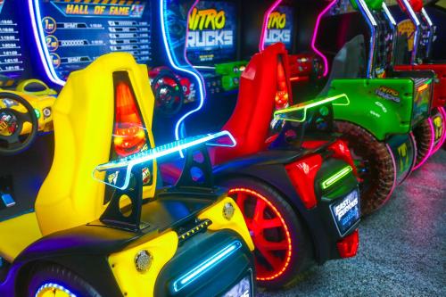 Breakfast Club 100K Game Room Breakfast Club 100K Game Room