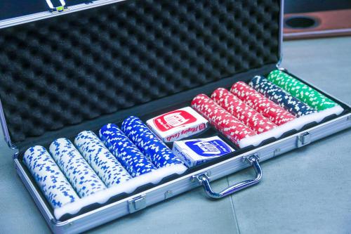 Breakfast Club 100K Game Room Breakfast Club 100K Game Room