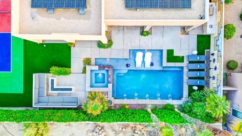 Breakfast Club 100K Game Room Breakfast Club 100K Game Room