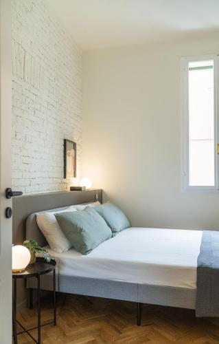 LUZ 02 Studio Room Type - Double Room with Private Bathroom
