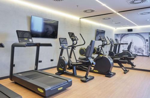 Radisson Hotel Budapest BudaPart - image 5