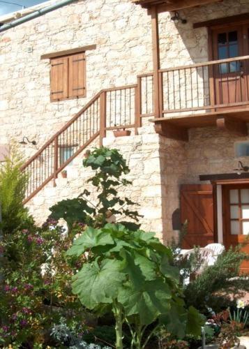 Sappho Manor House - main image