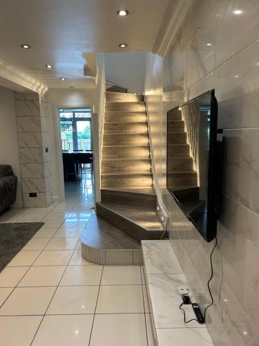 Beautiful house in Slough gîte à louer holiday inn windsor